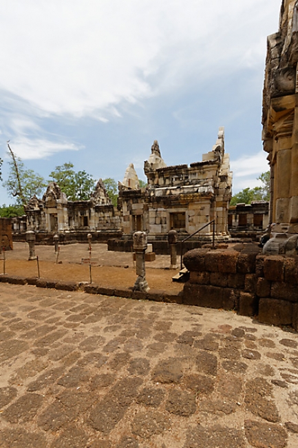 29-Prasat Sdok Kok Thom (2013)-055